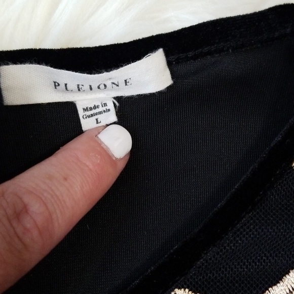 Anthropologie Pleione Black Velvet floral Mesh Blouse - Picture 6 of 8